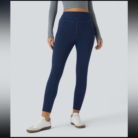 NWOT Halara Flex High Waisted Pocket Denim Casual Leggings capri dark blue large - Picture 1 of 5